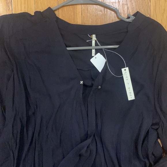 NWT Nine 1 Eight Long Sleeve Sheer Black Blouse, Size Medium - Picture 5 of 9